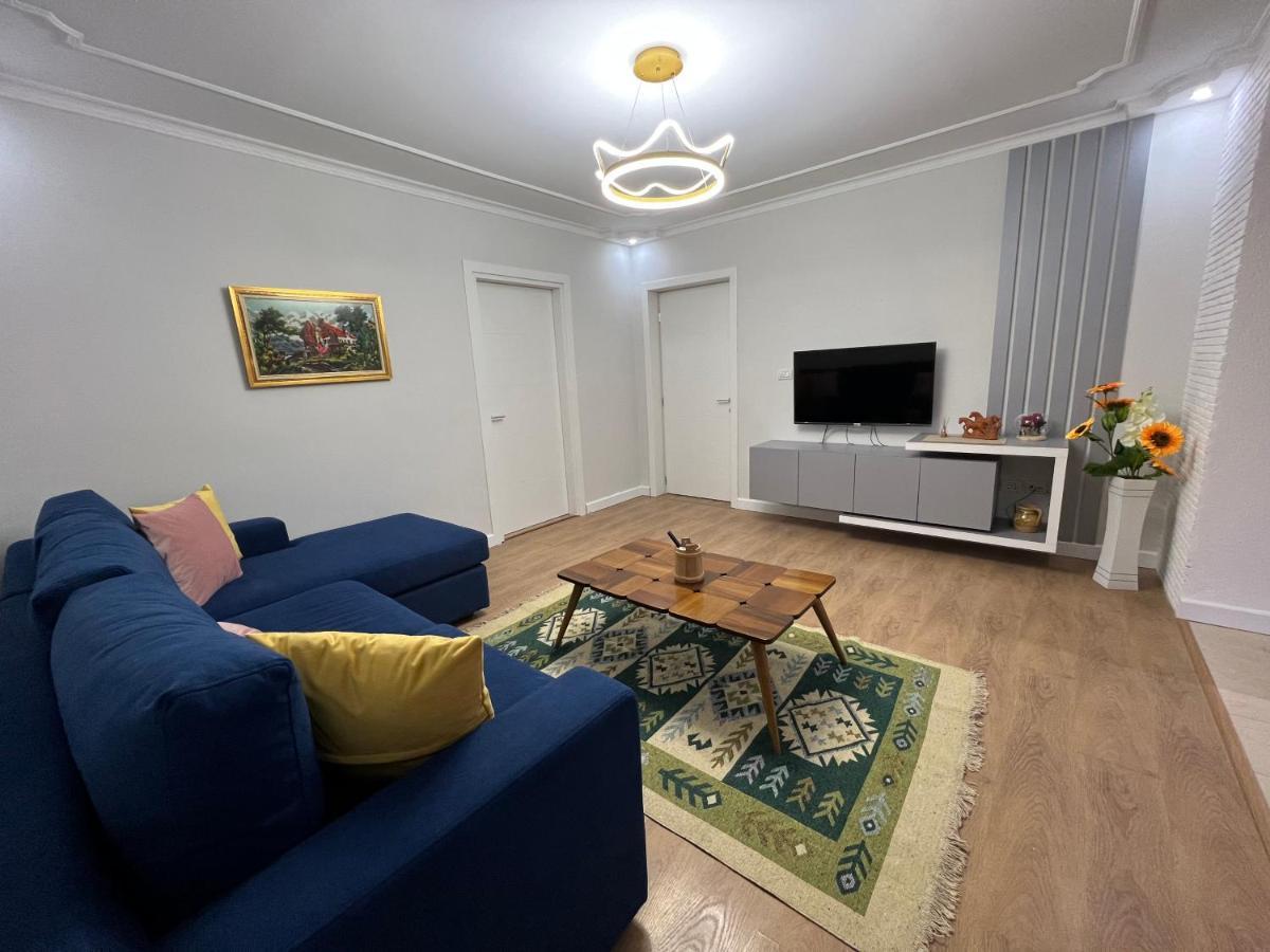 Chestnut Yard Villa Тирана Екстериор снимка